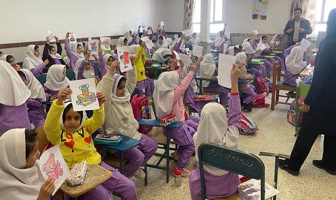 میزبانی کتابخانه های شهرستان بوکان از علاقه مندان به کتاب با اجرای برنامه های فرهنگی متنوع