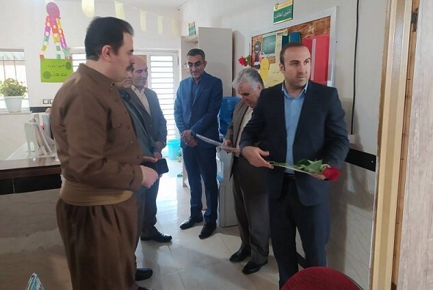 بازدید فرماندار و جمعی از مسئولین بوکان از کتابخانه های عمومی این شهرستان