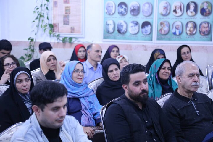 محفل نقد و بررسی آثار شیوا مقانلو در کتابخانهی امیر پازواری بابلسر برگزار شد