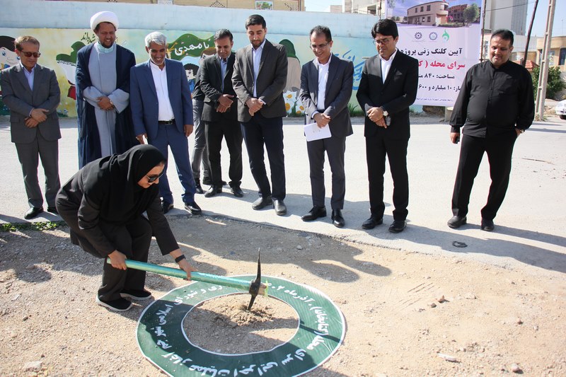 کلنگ ساخت دومین کتابخانه عمومی شهر جم به زمین زده شد