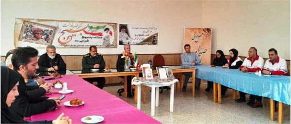 برگزاری نشست کتابخوان و محفل ادبی صبح امید در آرادان