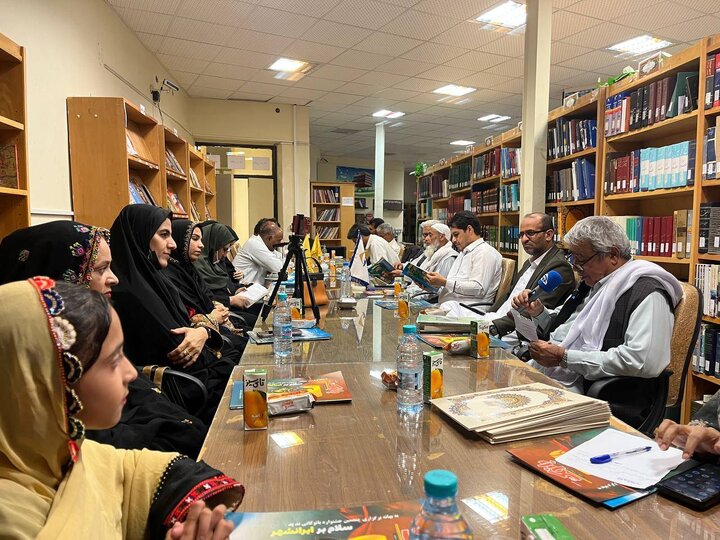 دومین نشست ادبی موسسه فرهنگی هنری هاتف جوان مکران