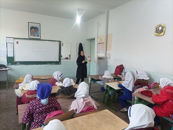 برنامه های متنوع فرهنگی در کتابخانه عمومی شهید رجایی عجب شیر اجرا شد