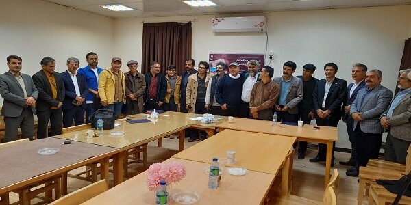 شعر یکی از دلایل تاب‌آوری ما در برابر رنج‌ها و تنش‌های زندگی است