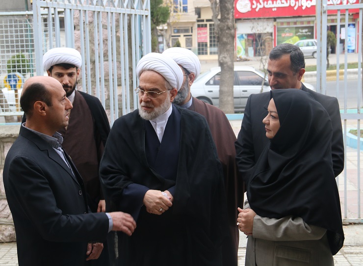 نهاد کتابخانههای عمومی کشور وظایف ارزشمندی برعهده دارد و باید به خوبی حمایت شود