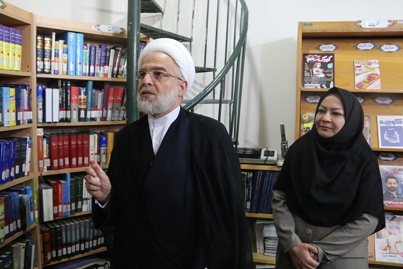 نهاد کتابخانههای عمومی کشور وظایف ارزشمندی برعهده دارد و باید به خوبی حمایت شود