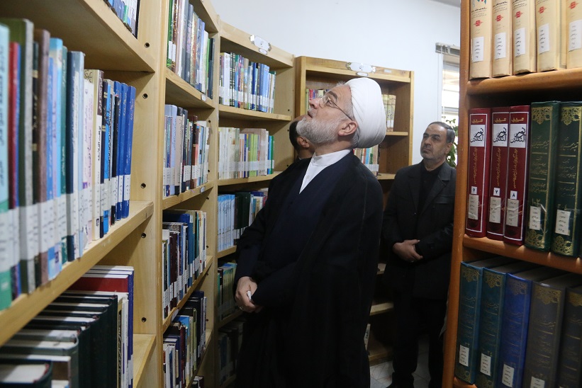 نهاد کتابخانههای عمومی کشور وظایف ارزشمندی برعهده دارد و باید به خوبی حمایت شود