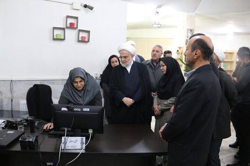 نهاد کتابخانههای عمومی کشور وظایف ارزشمندی برعهده دارد و باید به خوبی حمایت شود