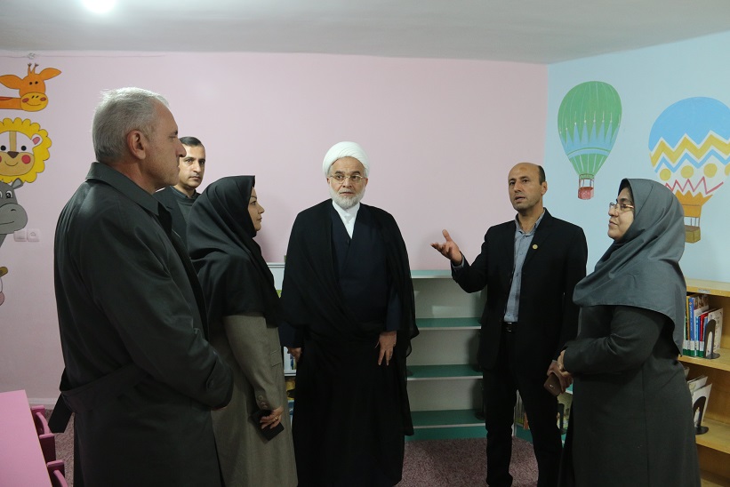 نهاد کتابخانههای عمومی کشور وظایف ارزشمندی برعهده دارد و باید به خوبی حمایت شود