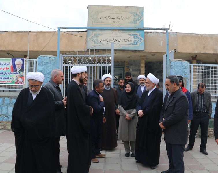 نهاد کتابخانههای عمومی کشور وظایف ارزشمندی برعهده دارد و باید به خوبی حمایت شود