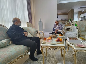 دیدار با تحویلدار