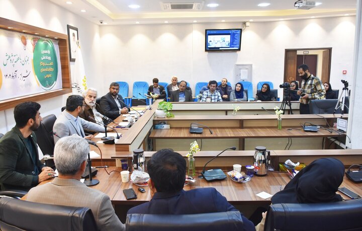 آموزش در کتابخانه فقط یاددهیِ خام نیست، بلکه شامل «آموزش خلاقانه» نیز میشود