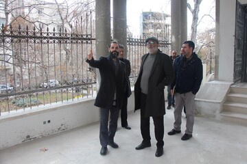 بازدید معاون توسعه کتابخانه ها و ترویج کتابخوانی از پروژه های عمرانی کتابخانه های شهر تهران