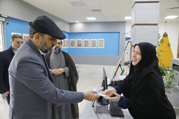 معاون تبلیغات و اطلاع‌رسانی وزارت فرهنگ و ارشاد اسلامی از کتابخانه مرکزی قم