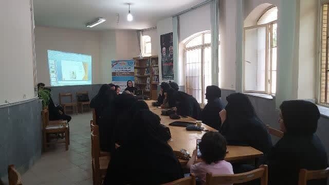 کارگاه پرورش زنبور