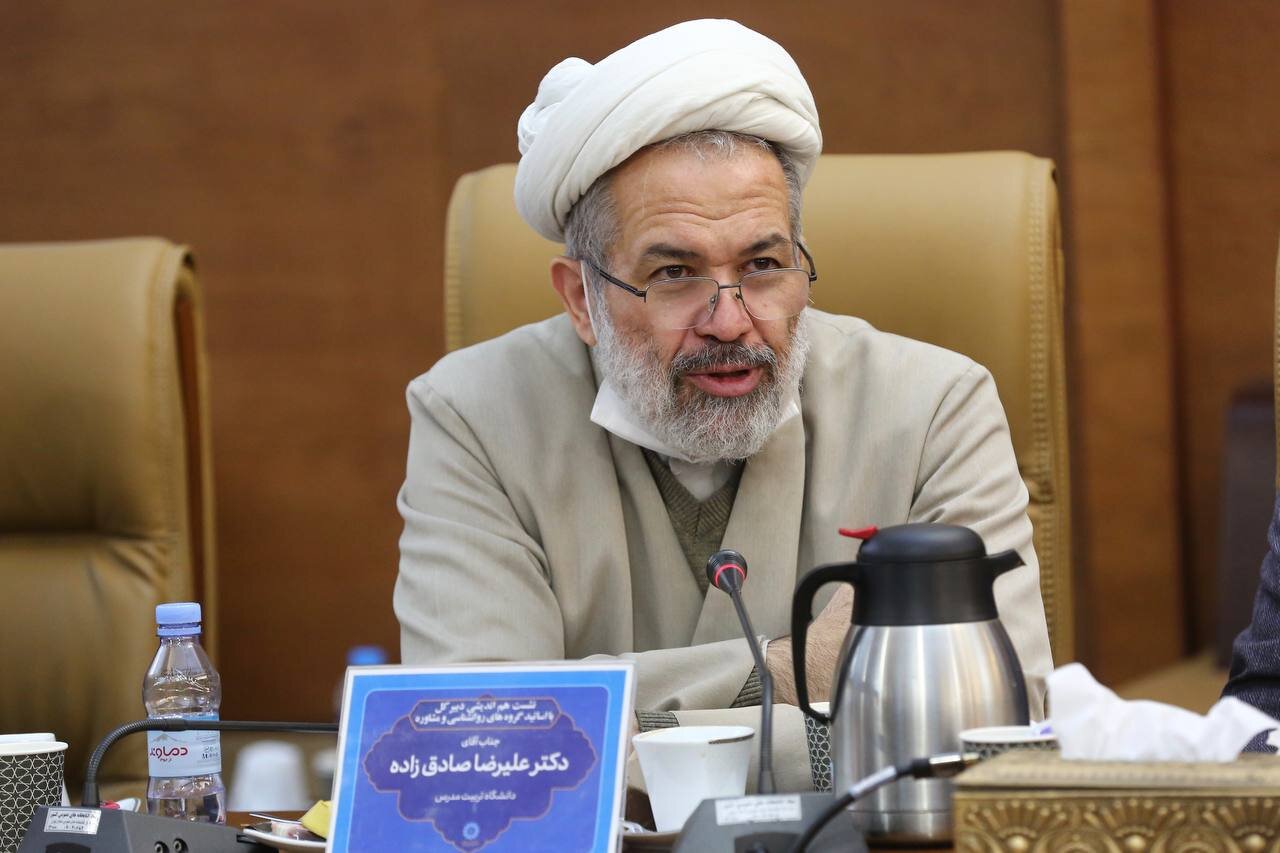 کتابخانه پایگاه یاری‌رسانی و مشاوره/ «کتابخانه برخاسته» نیاز جامعه امروز