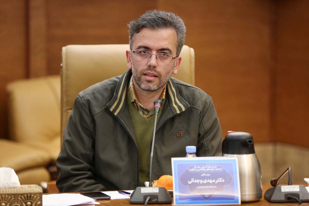 کتابخانه پایگاه یاری‌رسانی و مشاوره/ «کتابخانه برخاسته» نیاز جامعه امروز