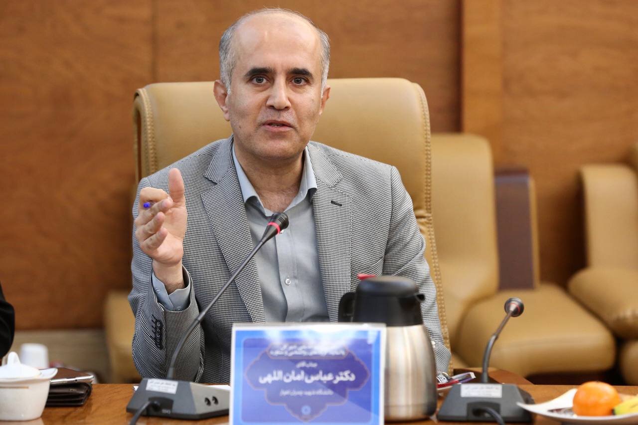 کتابخانه پایگاه یاریرسانی و مشاوره/ «کتابخانه برخاسته» نیاز جامعه امروز