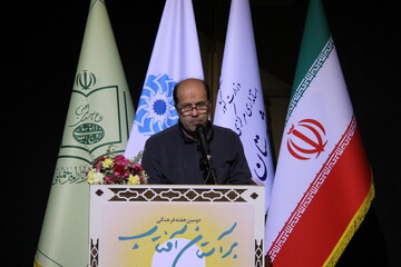 عصر شعر «باده ی عشق» در بیت تاریخی امام خمینی(ره) شهر خمین