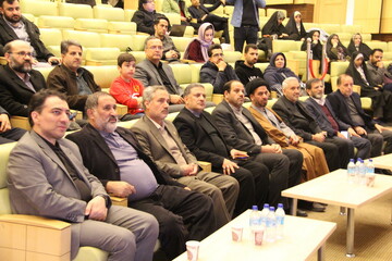 عصر شعر «باده ی عشق» در بیت تاریخی امام خمینی(ره) شهر خمین