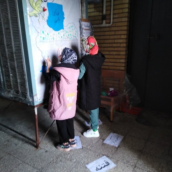 ویژه برنامه دهه بصیرت با حضور مادران شهدا برگزار شد