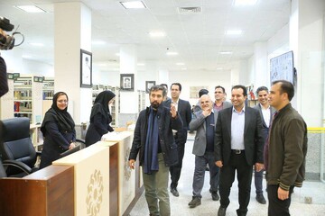 بازدید مهدی رمضانی دبیرکل نهاد از کتابخانه مرکزی بجنورد