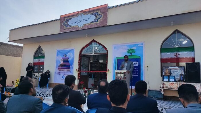 پشتیبانی از ارائه خدمات مختلف در کتابخانههای عمومی کشور ادامه دارد