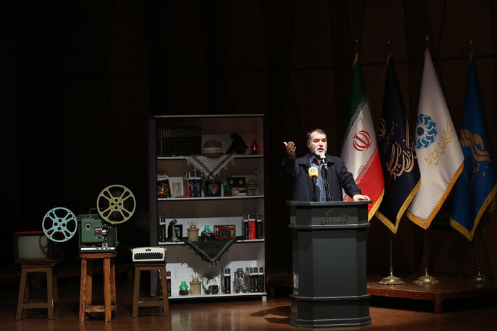 مجموعه ۷۸ جلدی «فرهنگنامه اسارت و آزادگان» حاصل ۲۰ سال کار پژوهشی است