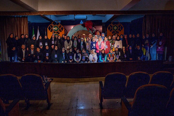 مرحله پایانی دومین دوسالانه جشنواره نشان هدهد سفید استان برگزار شد