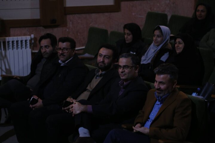 برگزیدگان مرحلهی استانی جشنوارهی دوسالانهی هدهد سفید معرفی شدند