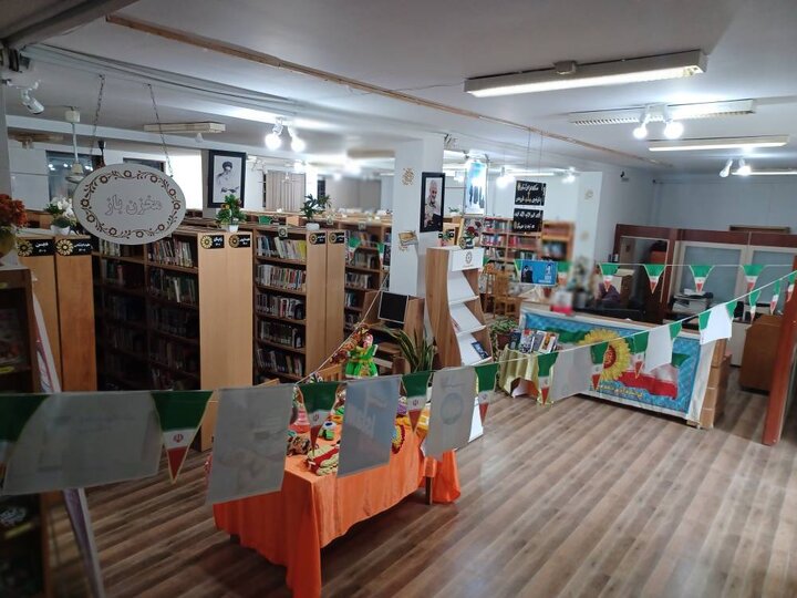 کتابخانههای عمومی مازندران به استقبال چهلوپنجمین دههی فجر رفتند