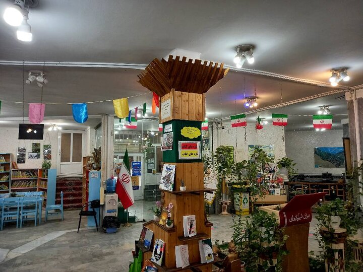 کتابخانههای عمومی مازندران به استقبال چهلوپنجمین دههی فجر رفتند