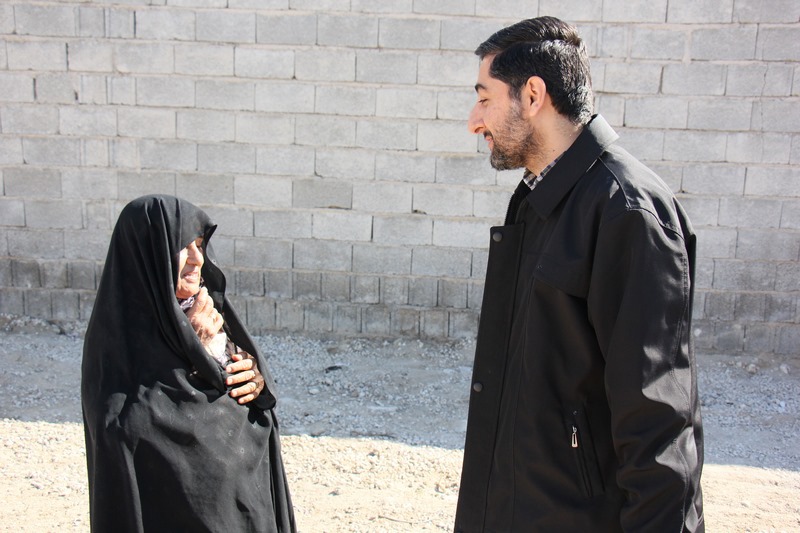 کلنگ ساخت کتابخانه عمومی روستای نظرآقا دشتستان به زمین زده شد