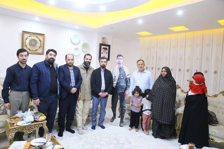 وقتی آدمی در مسیر اعتقاد خود راسخ باشد، در معرض امتحان قرار میگیرد