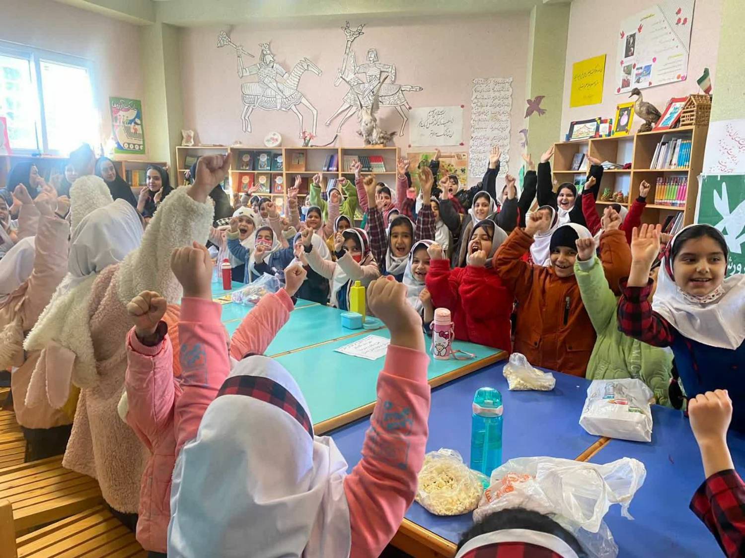 اجرای برنامه های متنوع فرهنگی در کتابخانه های عمومی گالیکش