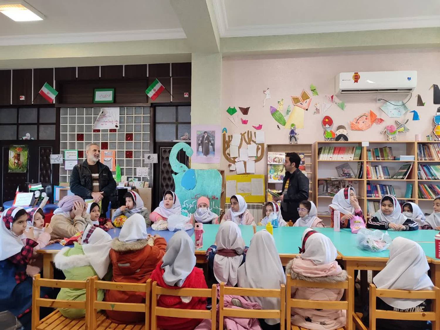 اجرای برنامه های متنوع فرهنگی در کتابخانه های عمومی گالیکش