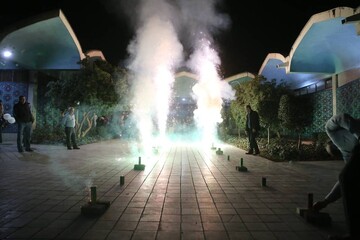 جشن پیروزی انقلاب اسلامی در کتابخانه مرکزی پارک شهر تهران