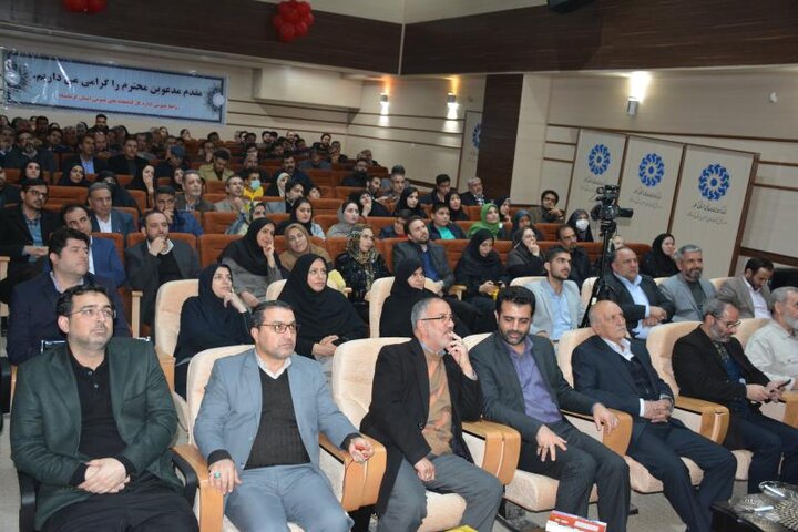 انتخابات مبارزهای در مقابل دشمنان است