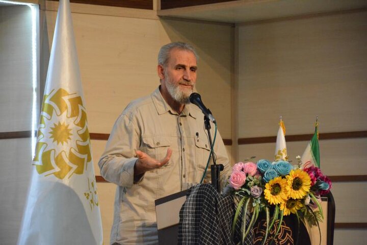 انتخابات مبارزهای در مقابل دشمنان است