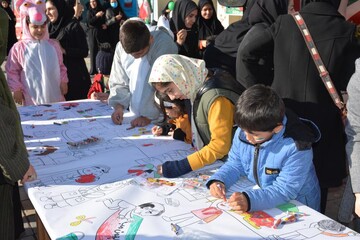 غرفه فرهنگی کتابخانه های استان کرمانشاه در 22 بهمن