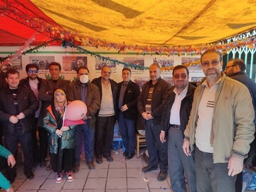 غرفه فرهنگی کتابخانه های عمومی استان کرمانشاه در روز 22 بهمن