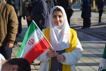 غرفه فرهنگی کتابخانه های عمومی استان کرمانشاه در روز 22 بهمن