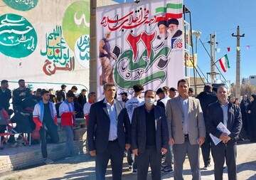 غرفه فرهنگی کتابخانه های عمومی استان کرمانشاه در روز 22 بهمن