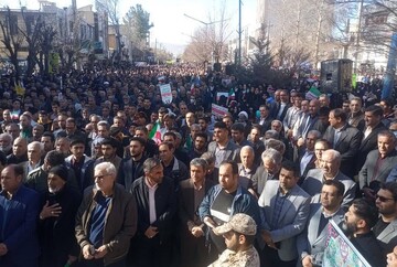 غرفه فرهنگی کتابخانه های عمومی استان کرمانشاه در روز 22 بهمن