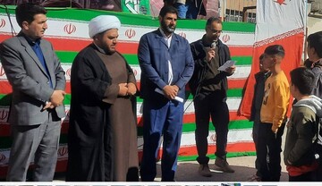 غرفه فرهنگی کتابخانه های عمومی استان کرمانشاه در روز 22 بهمن