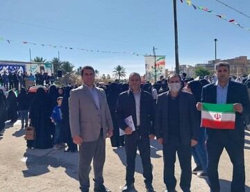 غرفه فرهنگی کتابخانه های عمومی استان کرمانشاه در روز 22 بهمن