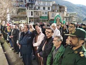 غرفه فرهنگی کتابخانه های عمومی استان کرمانشاه در روز 22 بهمن