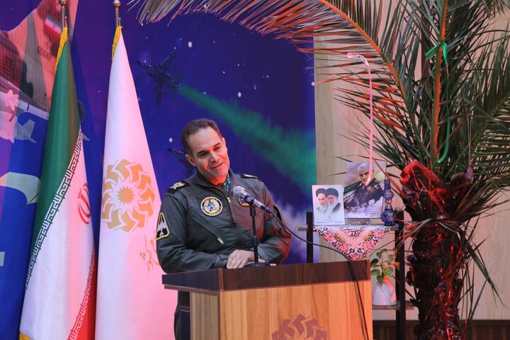 نخستین کتابوارهی «شهدای خلبان مازندران» در قائمشهر برگزار شد