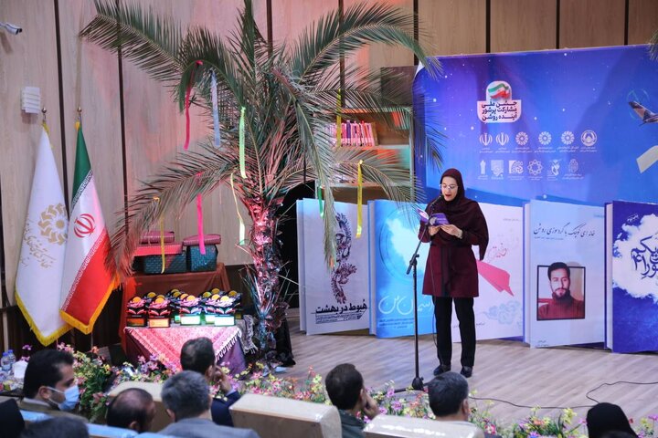 نخستین کتابوارهی «شهدای خلبان مازندران» در قائمشهر برگزار شد