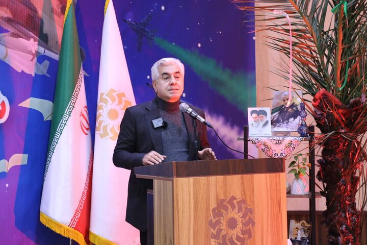 نخستین کتابوارهی «شهدای خلبان مازندران» در قائمشهر برگزار شد